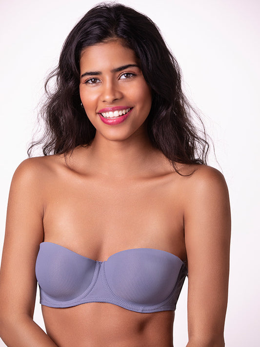 Soft molded bra with removable cookies